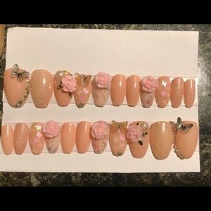 Cute peach floral shortie coffin nails